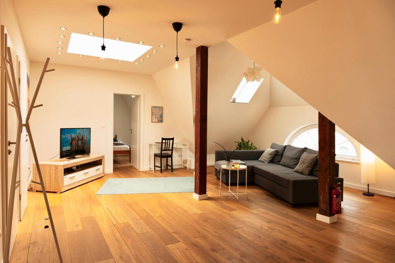 Woelkchen - Wohnung Mit Balkon, Holzdielen & Tv Bremerhaven Exteriör bild