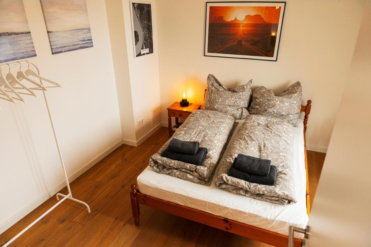 Woelkchen - Wohnung Mit Balkon, Holzdielen & Tv Bremerhaven Exteriör bild